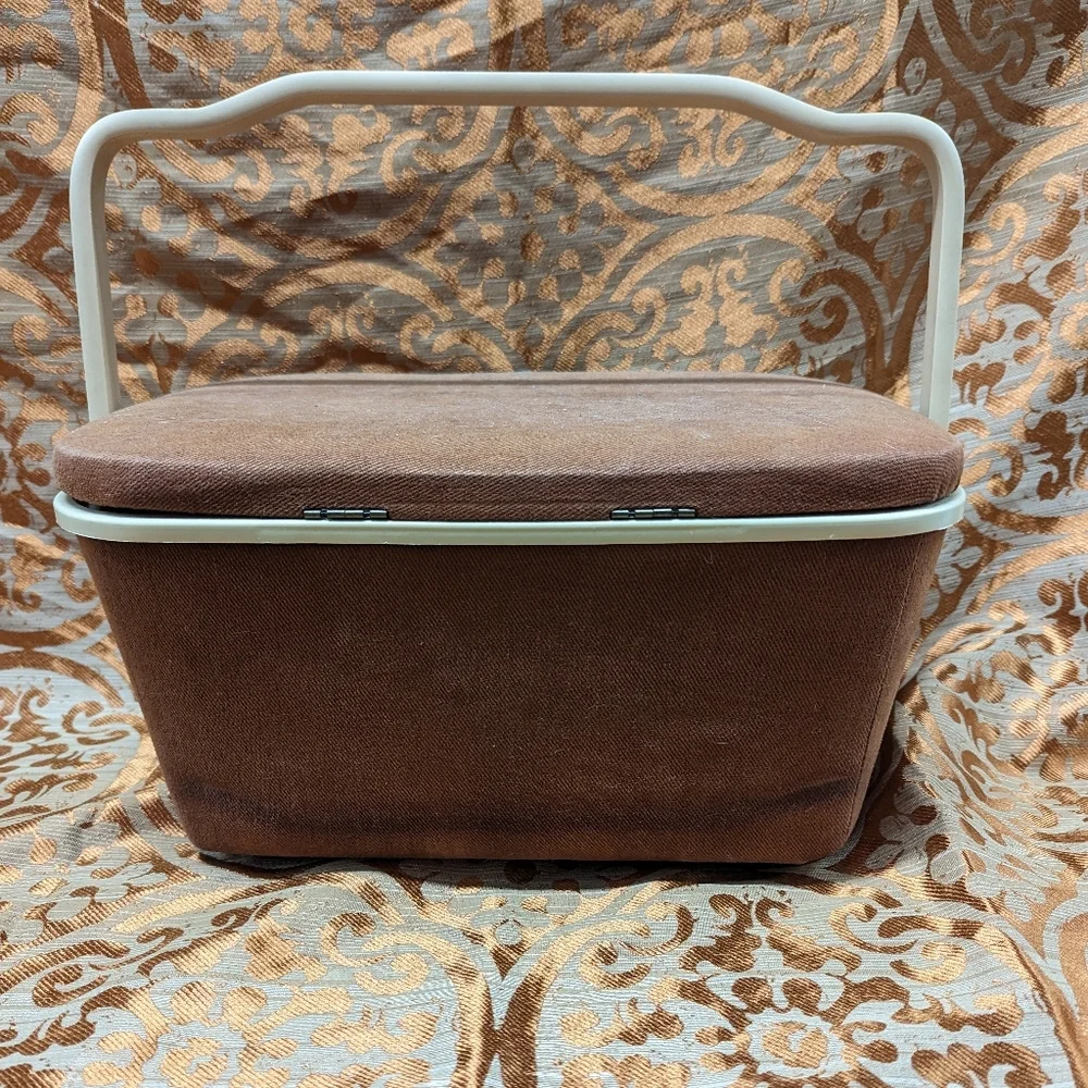 Vintage Brown Prym Sewing‎ Basket Housemaker Trad Wide